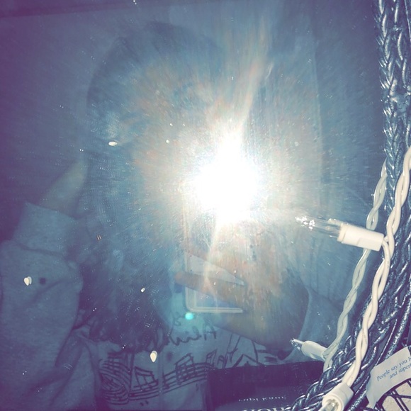 Meet your Posher, Macey - Picture 1 of 1